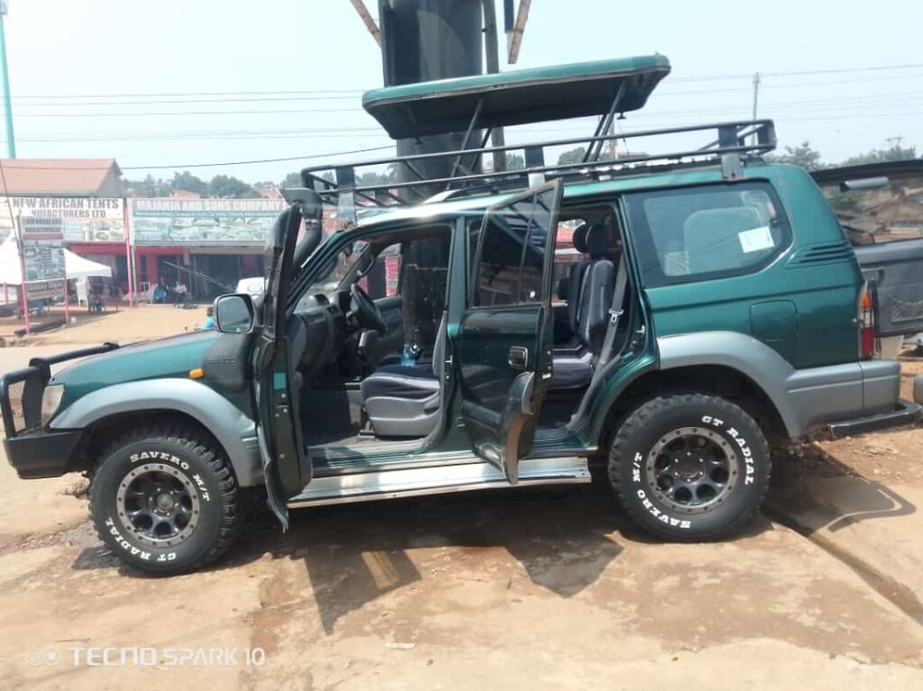 Safari car hire uganda- land cruiser Prado